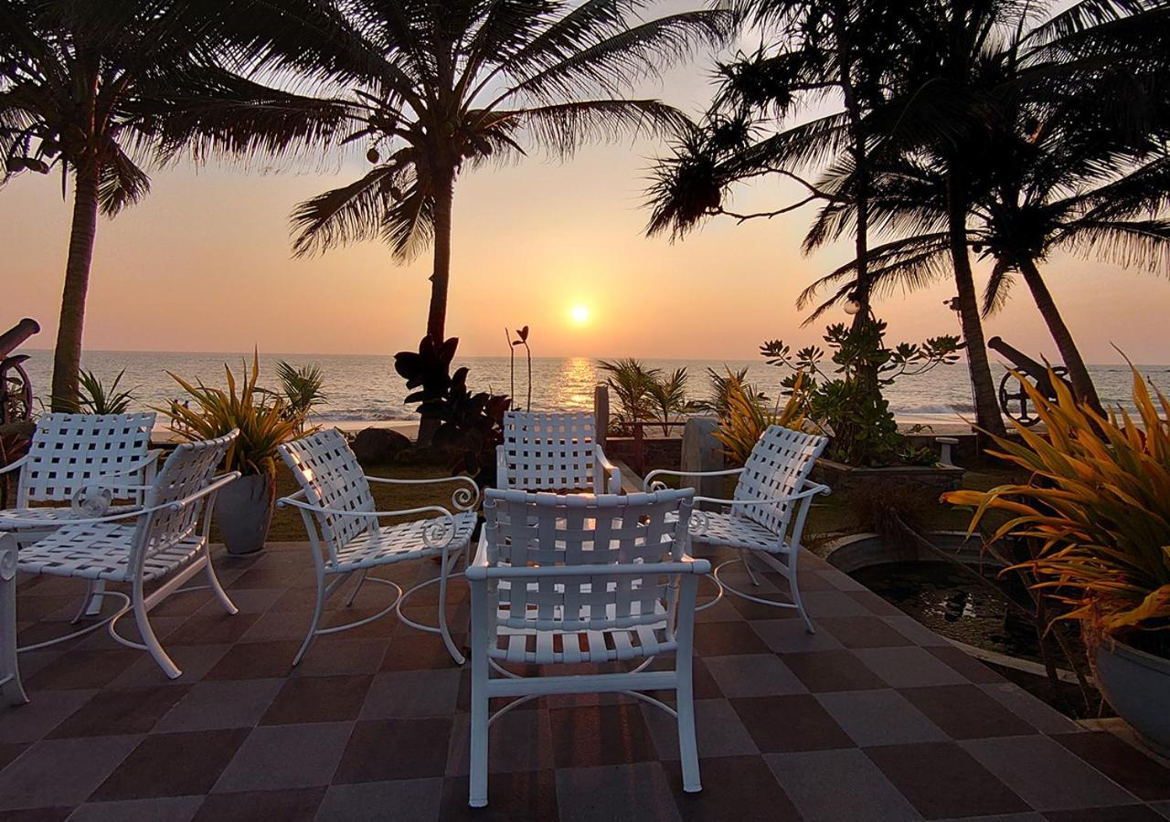 Sea Breeze Ambalangoda Ambalangoda  Exterior foto